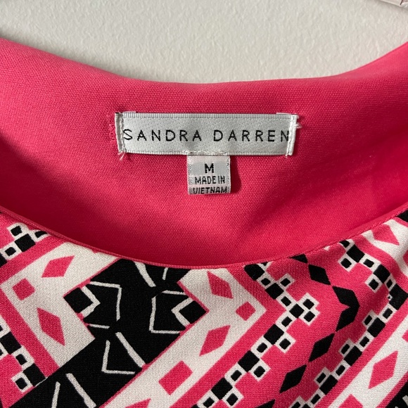 Cute pink, fitted but flowy dress - Picture 2 of 2